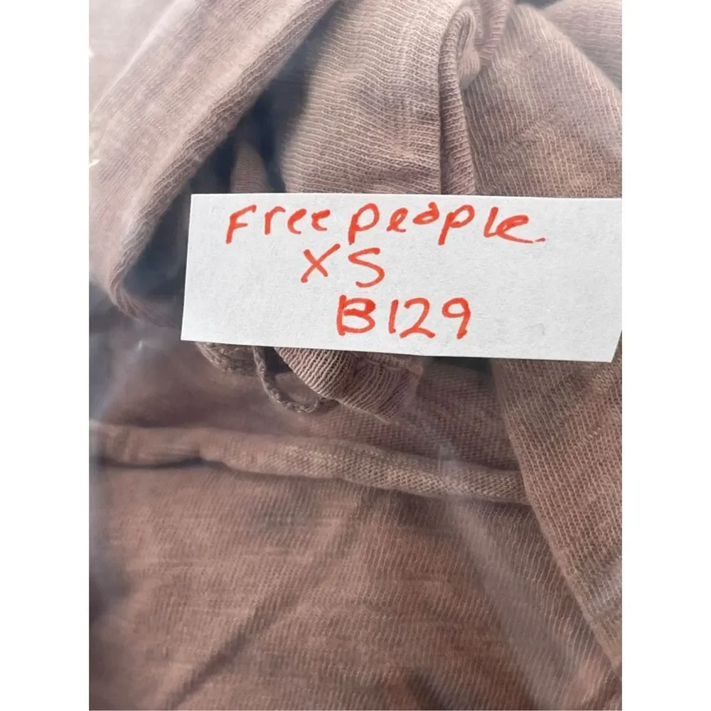 Free People Top Crop Women XS Pink‎ Mauve Embroidered V Neck Bohemian Flutter